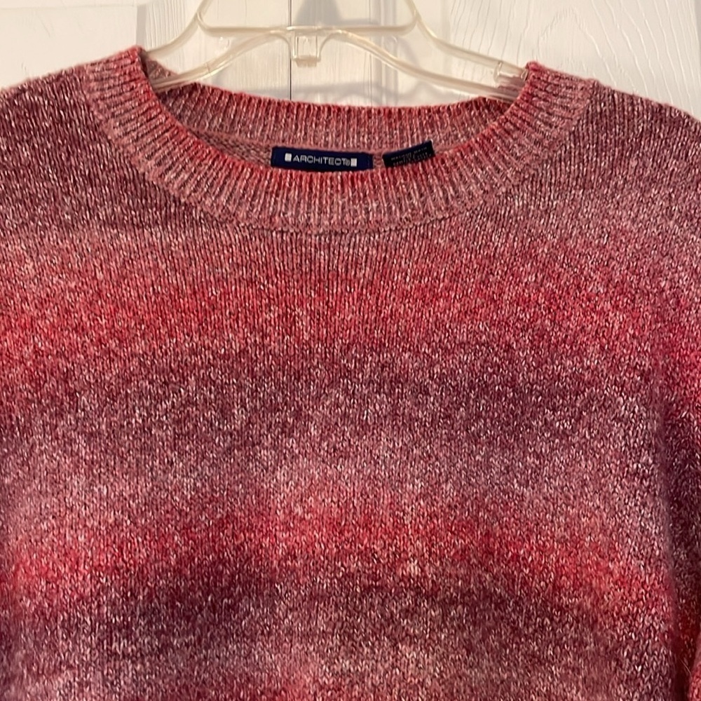 Women an Architect sweater. XL Pink hues crew neck knit soft lightweight stripes
